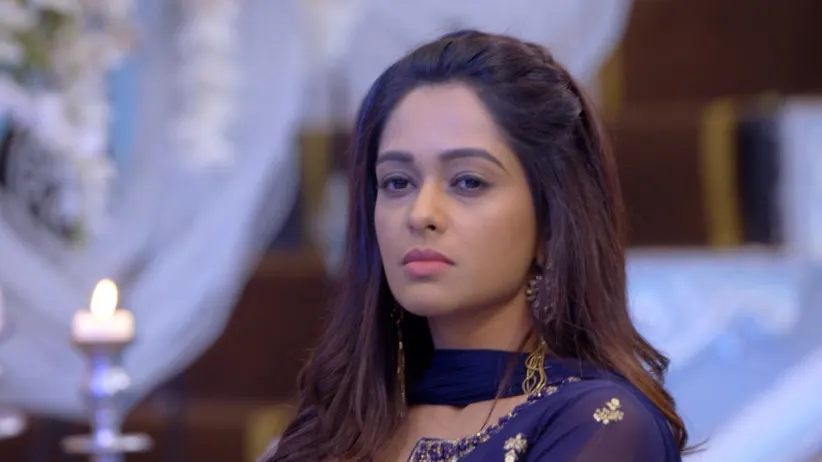 Rhea's Cruel Plan - Iniya Iru Malargal