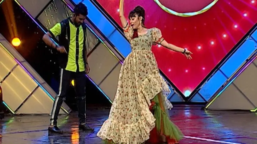 Eliza and Harihar's entertaining duet performance - DOD Super Moms S2