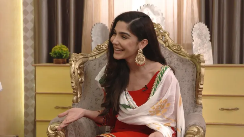 The glamourous Swaalina on the show - Jee Aayan Nu