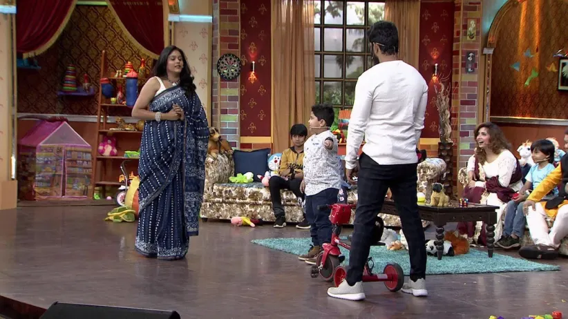 Laddu's direction - Alimili Gupchili