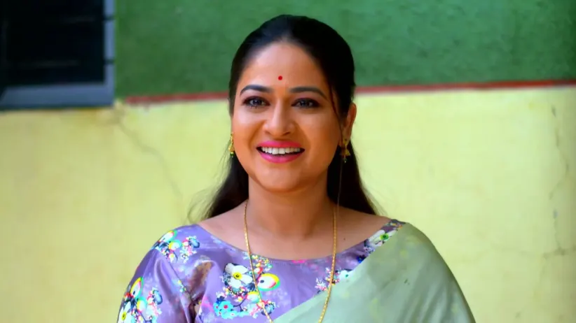 Manjula asks about Ajit Kumar's changed behaviour - Devmanus