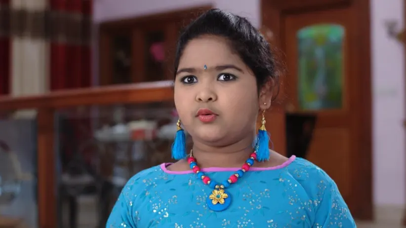 Lokeshwari plans to make Ram buy sari for Geetha - Gundamma Katha