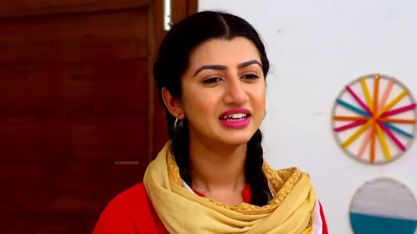 Desho comforts Armaan's mother - Khasma Nu Khani
