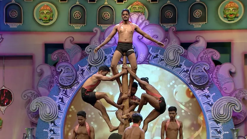 Fit Fighter's group act - Sabash Odisha