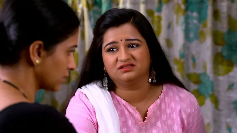 Omkar gets agitated due to Sweetu's absence - Yeu Kashi Tashi Me Nandayla