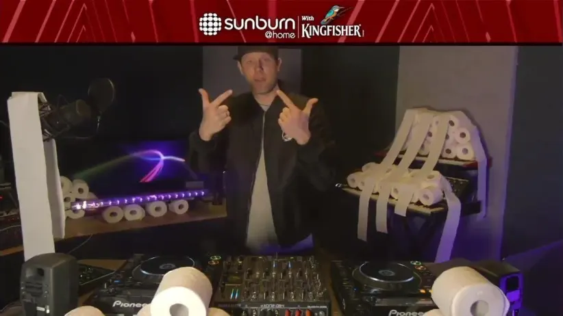 Frontliner - Sunburn at Home