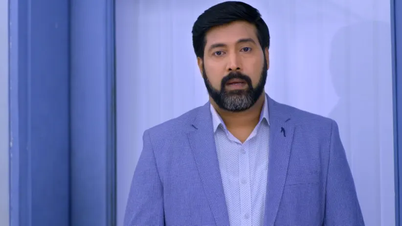 Surya Prakash behaves harshly with Anu - Neethane Enthan Ponvasantham