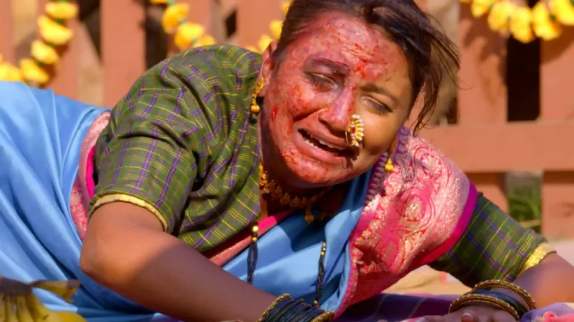 The ?dasi? is punished brutally