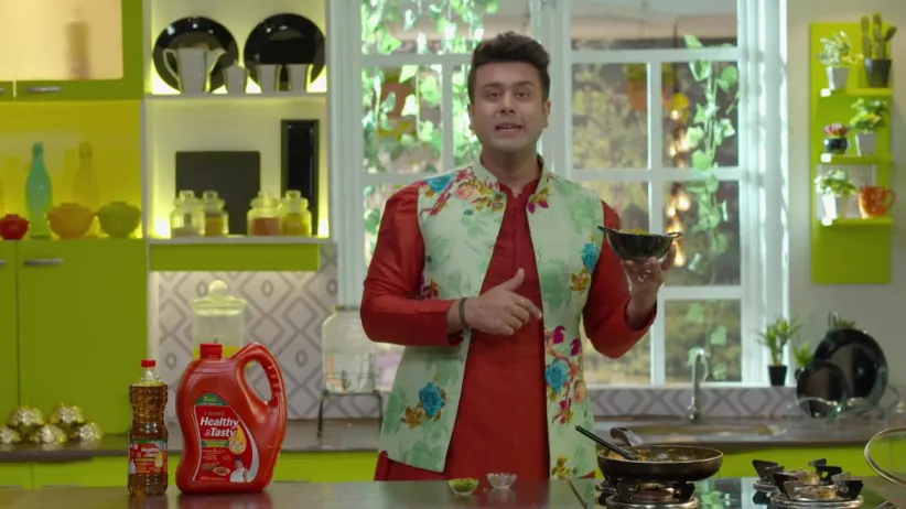 Dadi's gossip and Ripudaman and Priyanka's delicious dishes - Roj Hoyi Bhoj 4