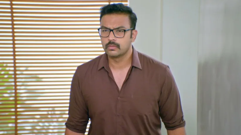 Vikram Helps AJ and Hasini