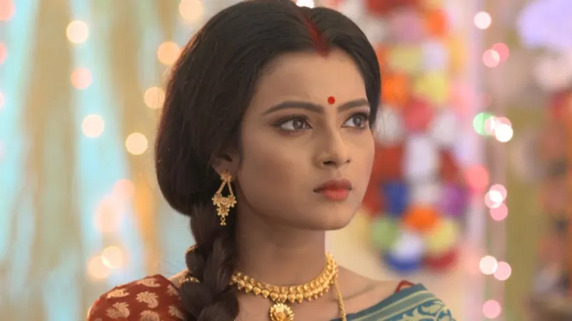 Jhilam and Priyam worship the Goddess - Jiban Saathi
