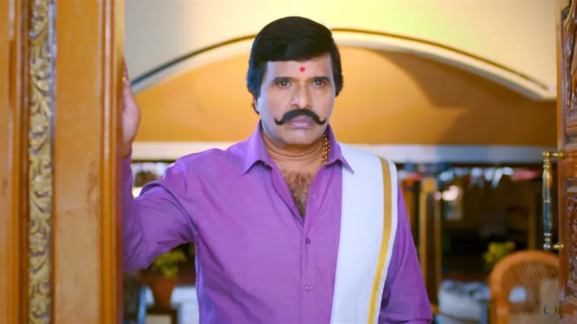 Akhila to Tell Disha about Pritham and Jaanu - Paaru