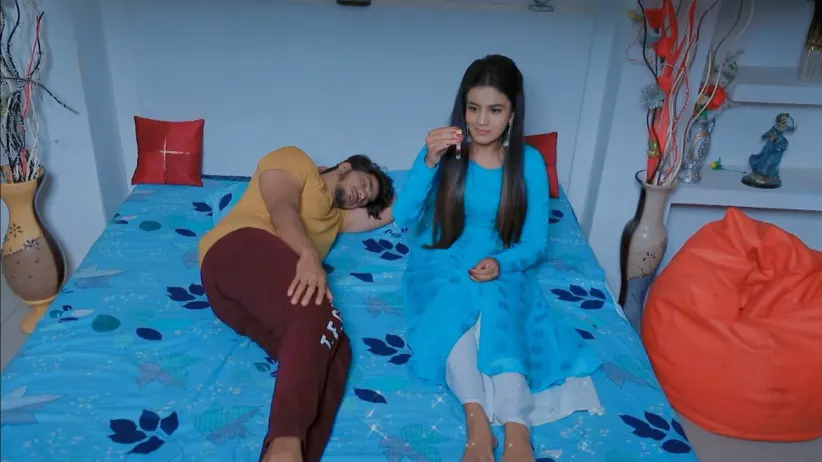 Shivani's plan to collect Trivikram's blood - Naagini 2