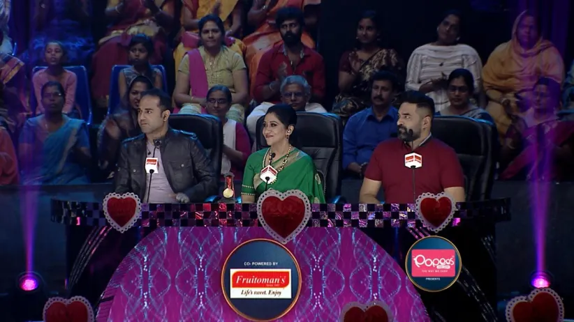 Keerthana and Swetha's blockbuster performance - SAREGAMAPA KERALAM