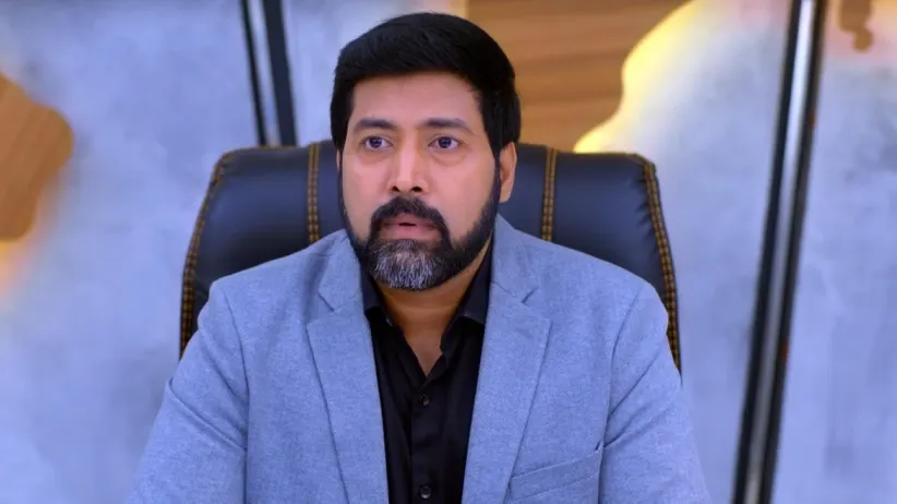 Raghupati bad mouths Surya Prakash - Neethane Enthan Ponvasantham
