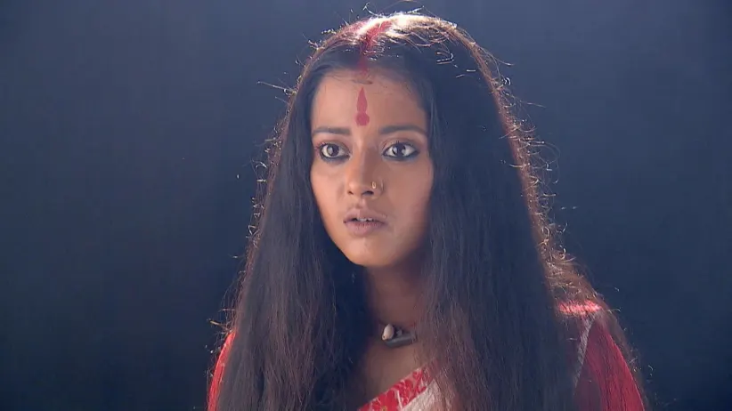 Nayan tries to save Dripta’s life - Trinayani