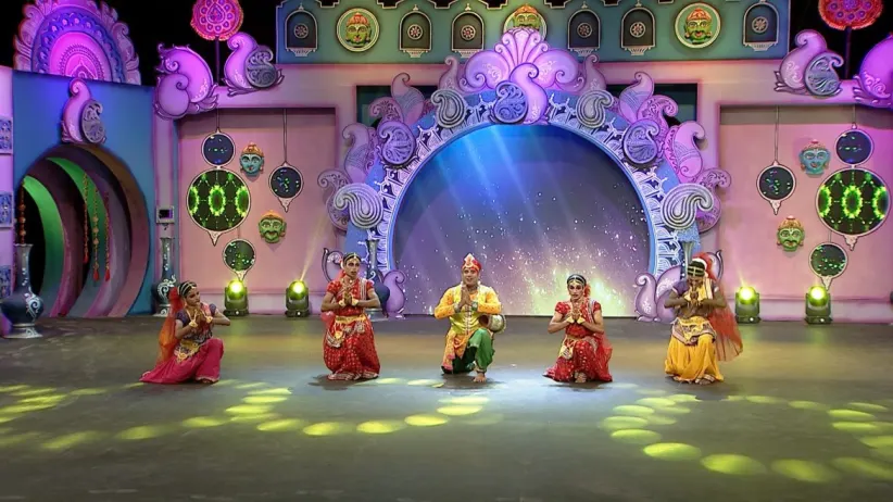 Bichitra Barnali Natya Sansad's incredible act - Sabash Odisha