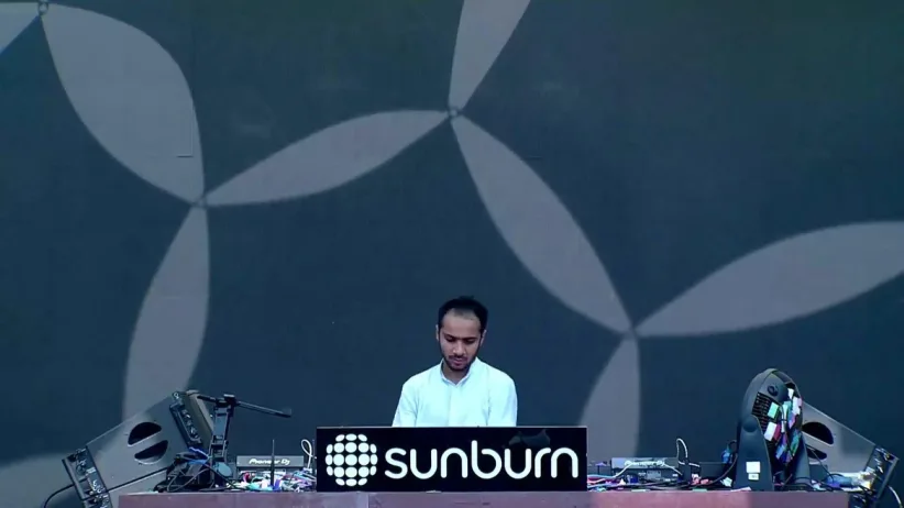 Omen | Sunburn Holi Weekend