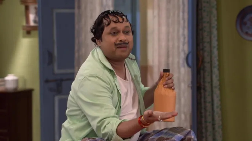 Amma tells Beni that she is going to die - Happu Ki Ultan Paltan
