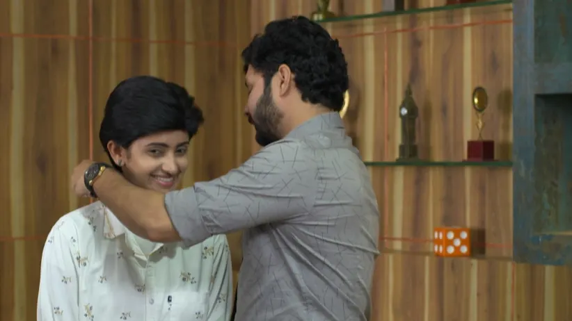 Sathya Meets Prabhu’s Friends - Sathya