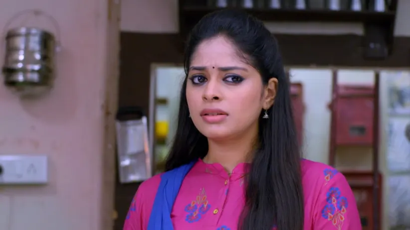 Raghupathy’s plan comes to light - Neethane Enthan Ponvasantham