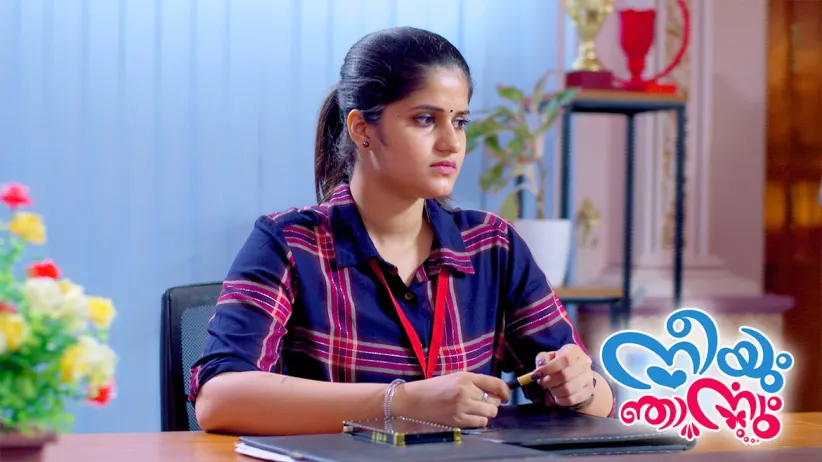 Sreelakshmi returns home - Neeyum Njanum