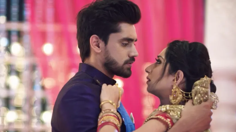 Shantanu saves Asmita’s honour