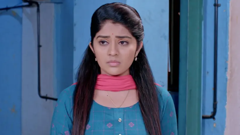 Anu gets emotional on seeing a silent Subbu - Jothe Jotheyali