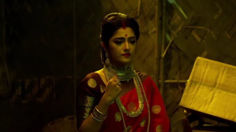 Jamuna makes a plan - Jamuna Dhaki