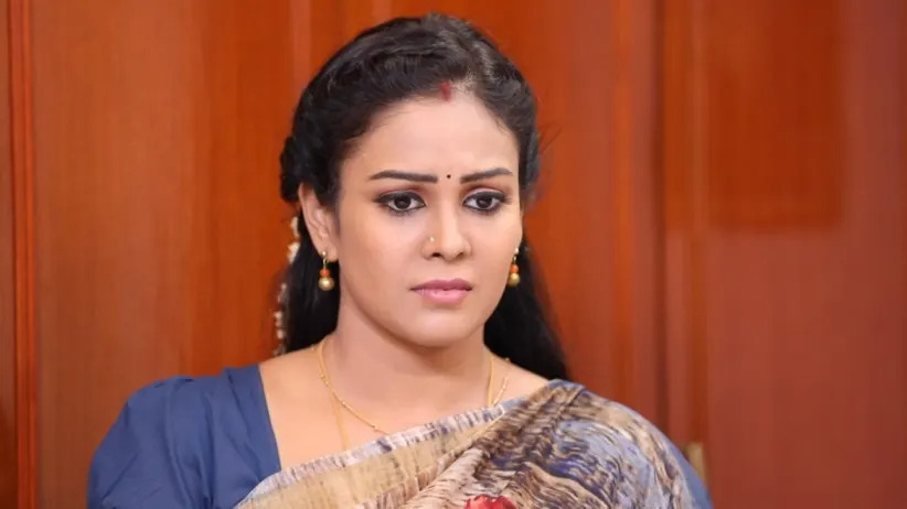 Sita learns the truth - Rettai Roja
