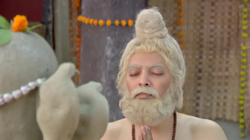 Basanti realises Lokenath's powers - Joy Baba Lokenath