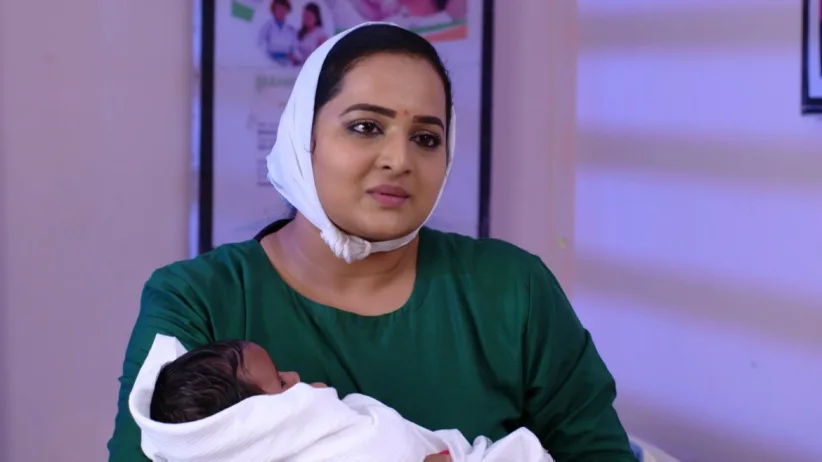 Geetha gives birth to twins - Gundamma Katha