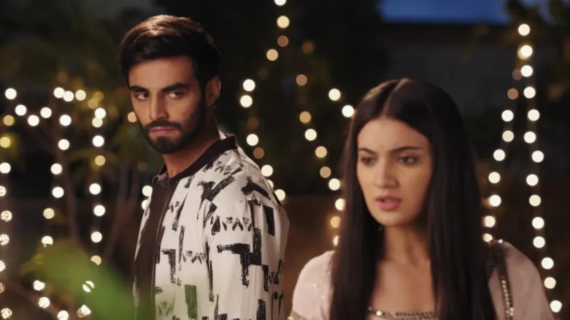 Neel baffled on learning that Rahil is alive - Qurbaan Hua