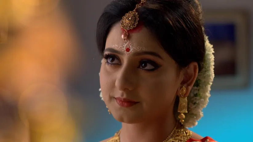 Jhilam gets a call from Salankara - Jiban Saathi