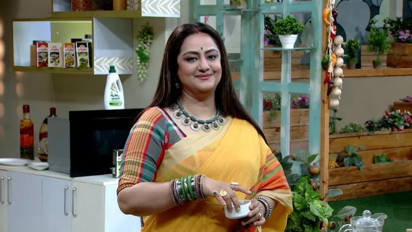 Koi Maach'er Horo Gouri