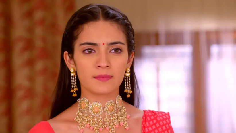 Meera accepts Chahat’s challenge - Qurbaan Hua