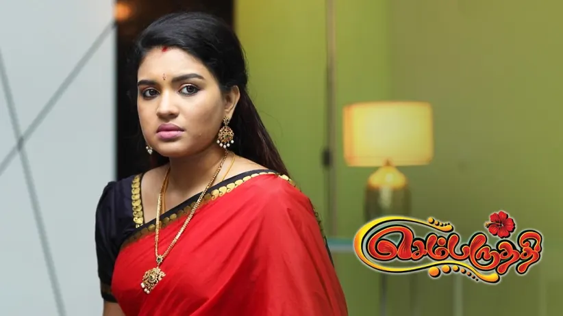 Parvathy consoles Adithya - Sembaruthi