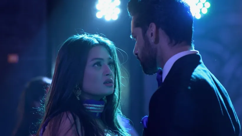 Shaurya dances with Mehek - Zindagi Ki Mehek