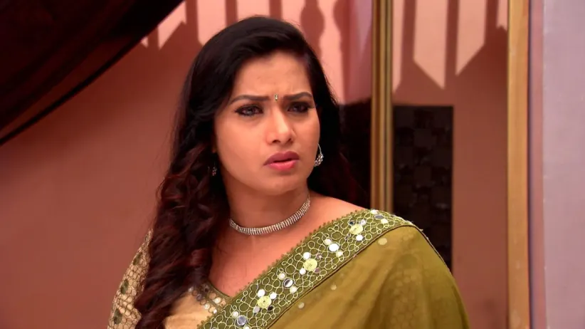 Jai and Manga sneak out of the house - Kalyana Vaibhogam