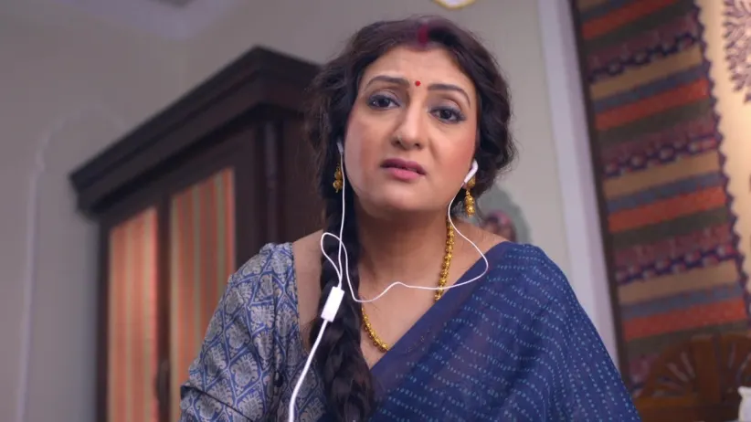 Will Aditya agree to adopt a child? - Hamariwali Good News