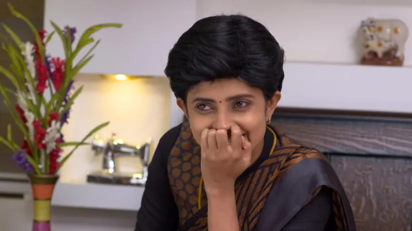 Prabhu Accepts an Idea - Sathya