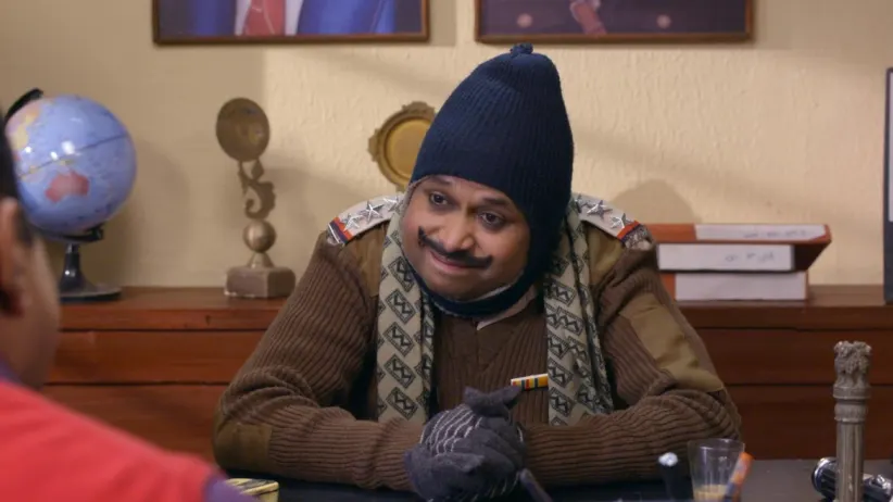 Kamlesh suggests an idea - Happu Ki Ultan Paltan