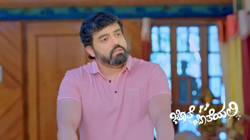 Meera learns that Aryavardhan didn't go to London - Jothe Jotheyali