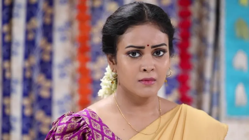 Kanthasami shares his joy with Thiman - Rettai Roja