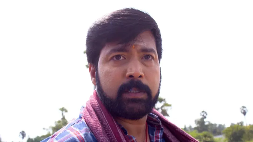 Surya Prakash saves Annammal - Neethane Enthan Ponvasantham-Mahasangamam