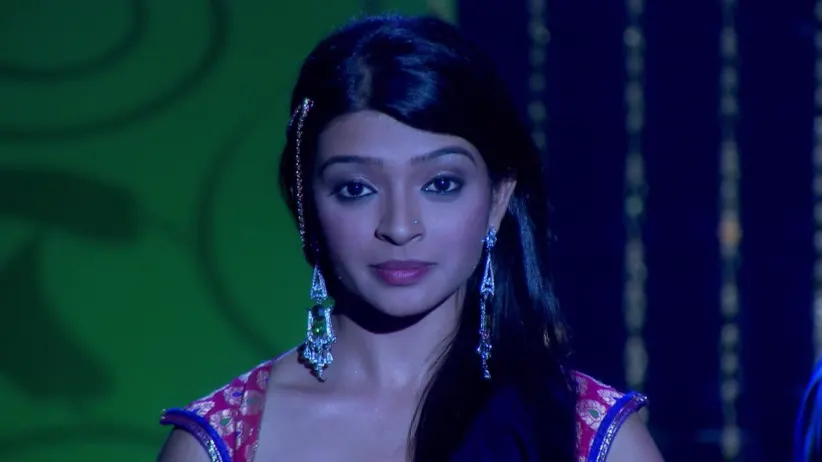 Zoya's arrival changes the aura of Asad's house - Qubool Hai