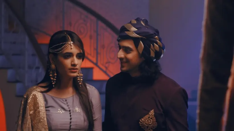 An evil spirit who captures beautiful girls - Laal Ishq