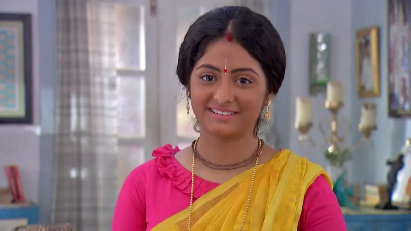 Rukmini and Radharani put up an act - Krishnakoli