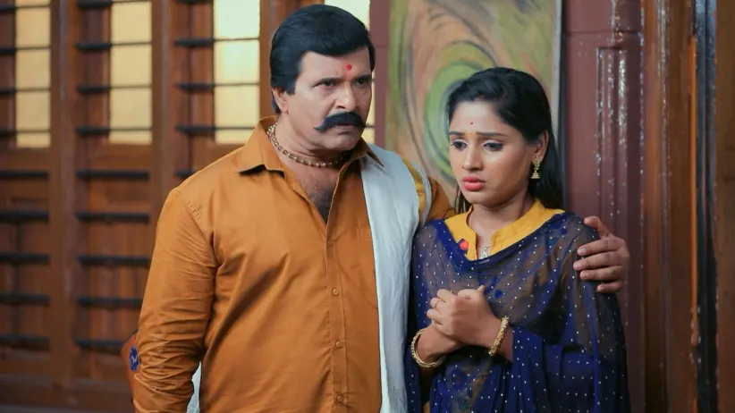 Pritham Ties the Mangalsutra to Jaanu - Paaru