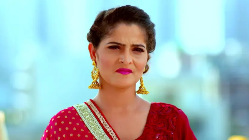 Maaya expresses her belief in Desho - Khasma Nu Khani